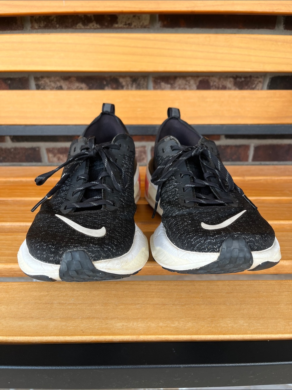 Nike ZoomX Running Shoes - Picture 4 of 10